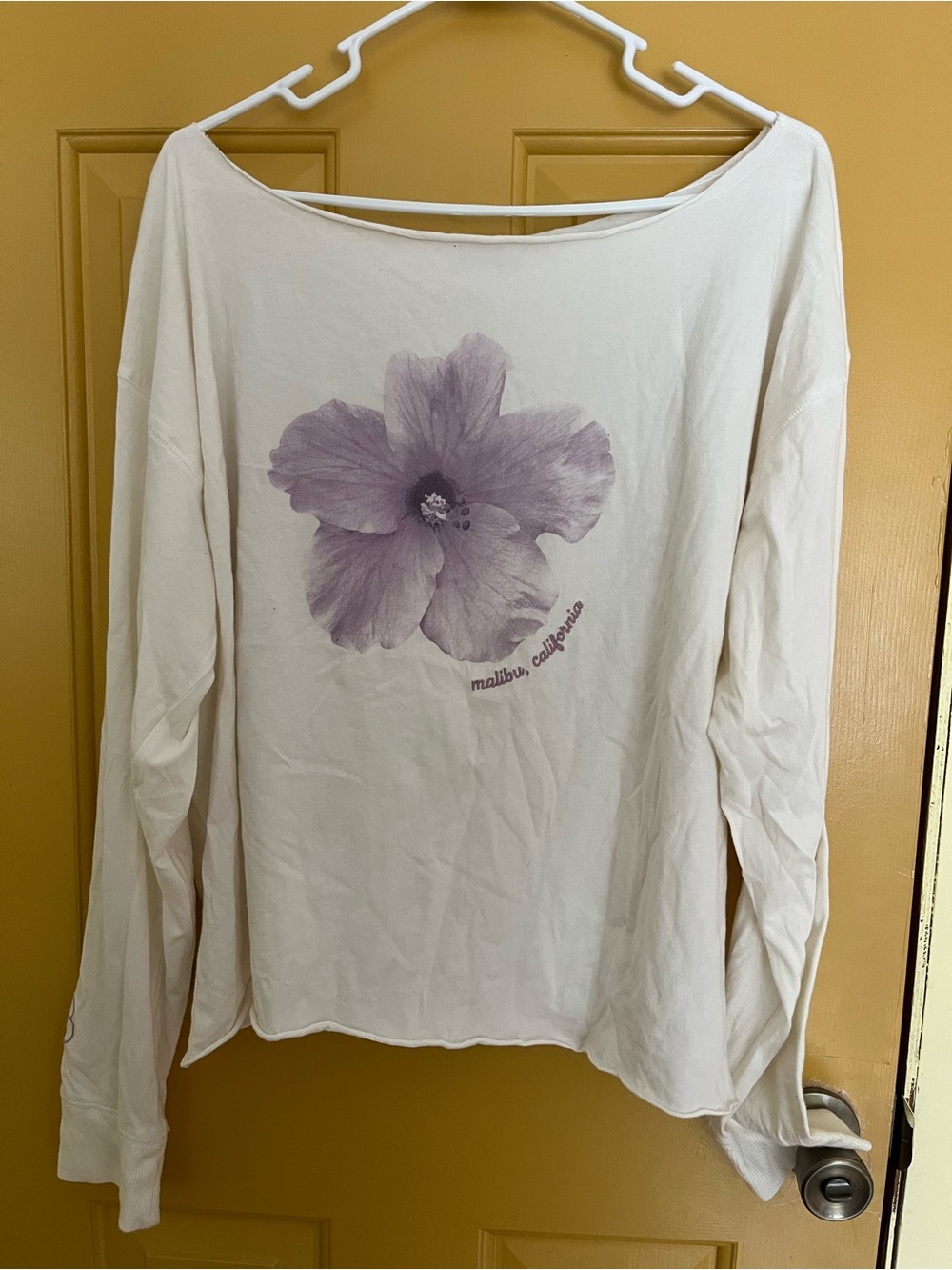 Aeropostale Cropped Long-Sleeve w/ Hibiscus Flower